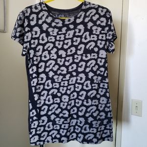 Leopard print tshirt
